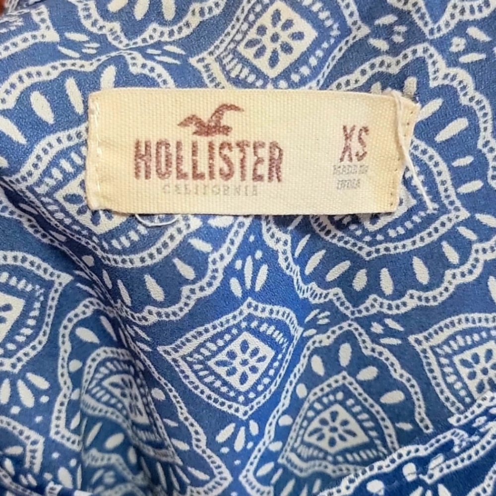 Hollister blouse
